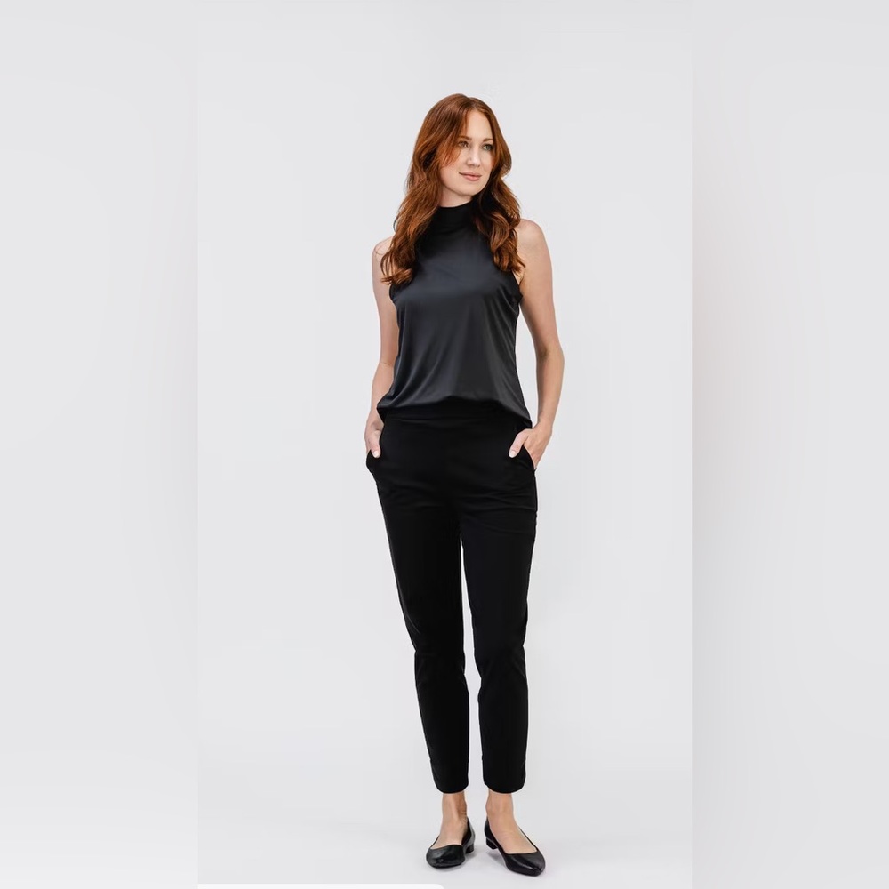Ministry of Supply Kinetic Pull-On Pant black in size 2